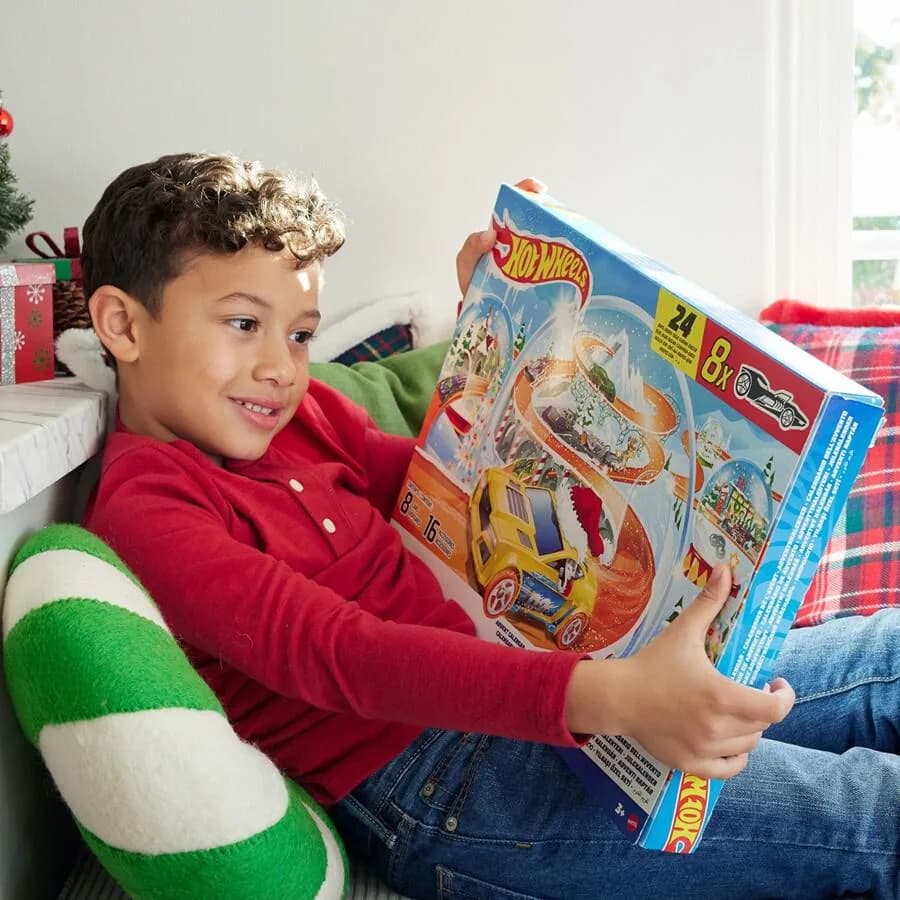 HOT WHEELS HOLIDAY 2